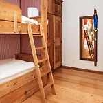 Apartamento Chesa Spuonda 2-5 By Interhome